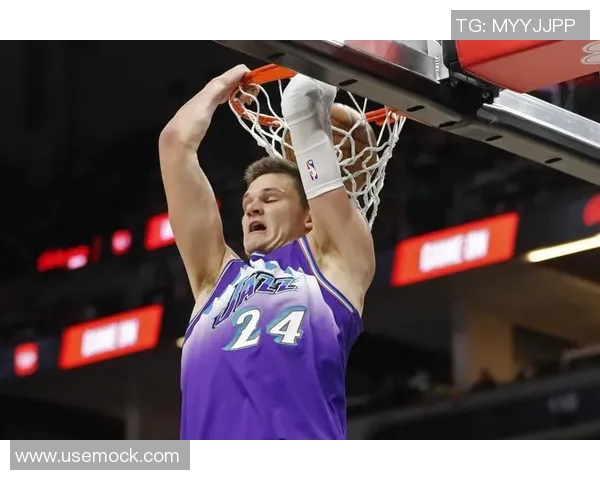 下半场回暖！库兹马10中5拿到12分4板3助1断2帽