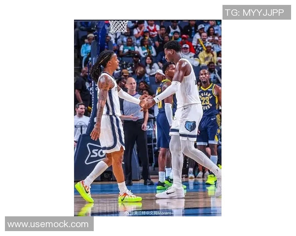 灰熊主帅:执教莫兰特令人愉快 我们对比赛的理解非常相似 灰熊主帅:执教莫兰特令人愉快 我们对比赛的理解非常相似